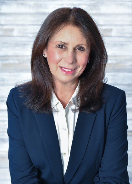 Miriam Tort, Treasurer