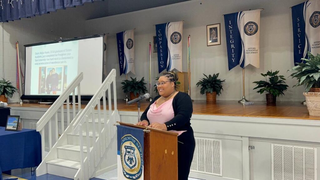 POWERFUL WORDS AT ﻿SISTERS ACADEMY'S SPRING LUNCHEON